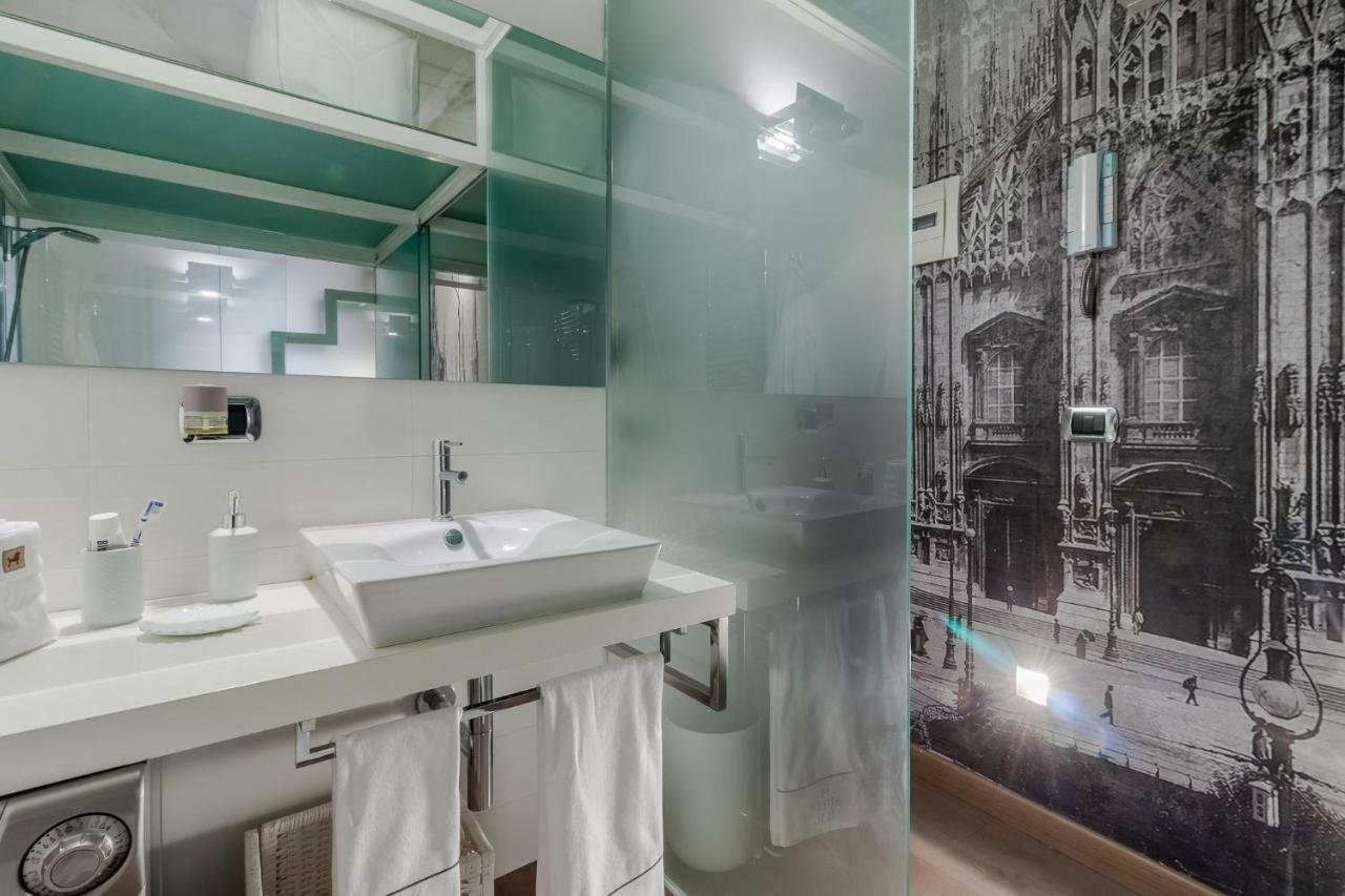 Suite Brera Madonnina Milan Exterior photo